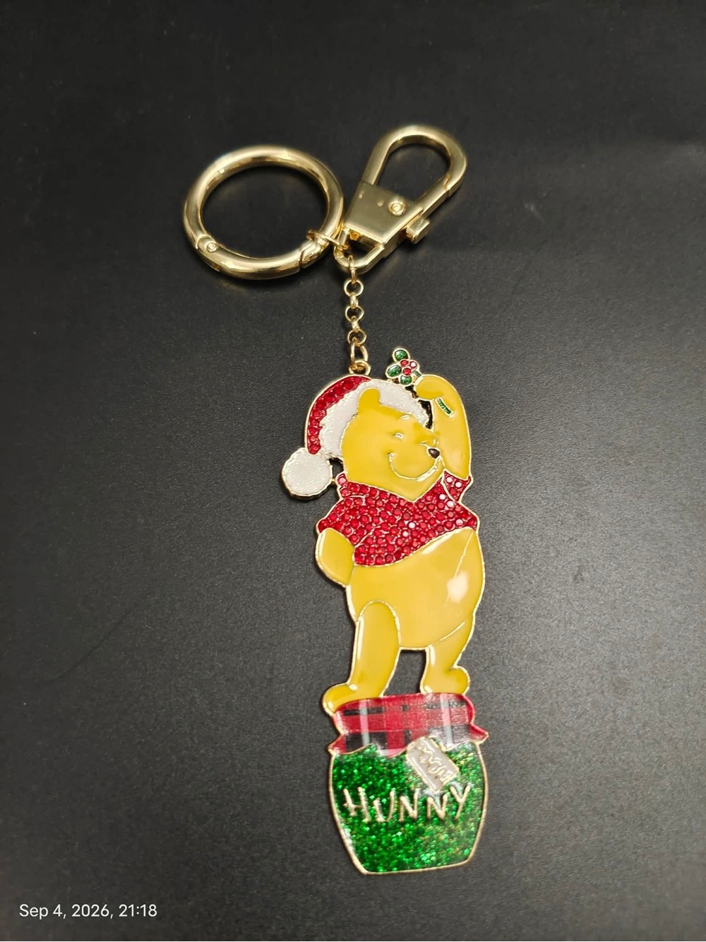 NWOT Disney Baublebar Winnie Pooh Christmas Hunny Pot Bag Charm Key Ring